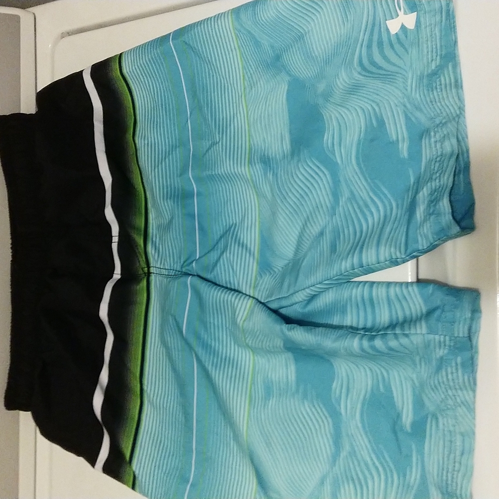 Swim Trunks Lg Under Armour.  Blue Black Green